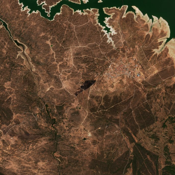 A Bohonal de Ibor térségében pusztító tűz leégett területe műholdról, 2026. augusztus 18.