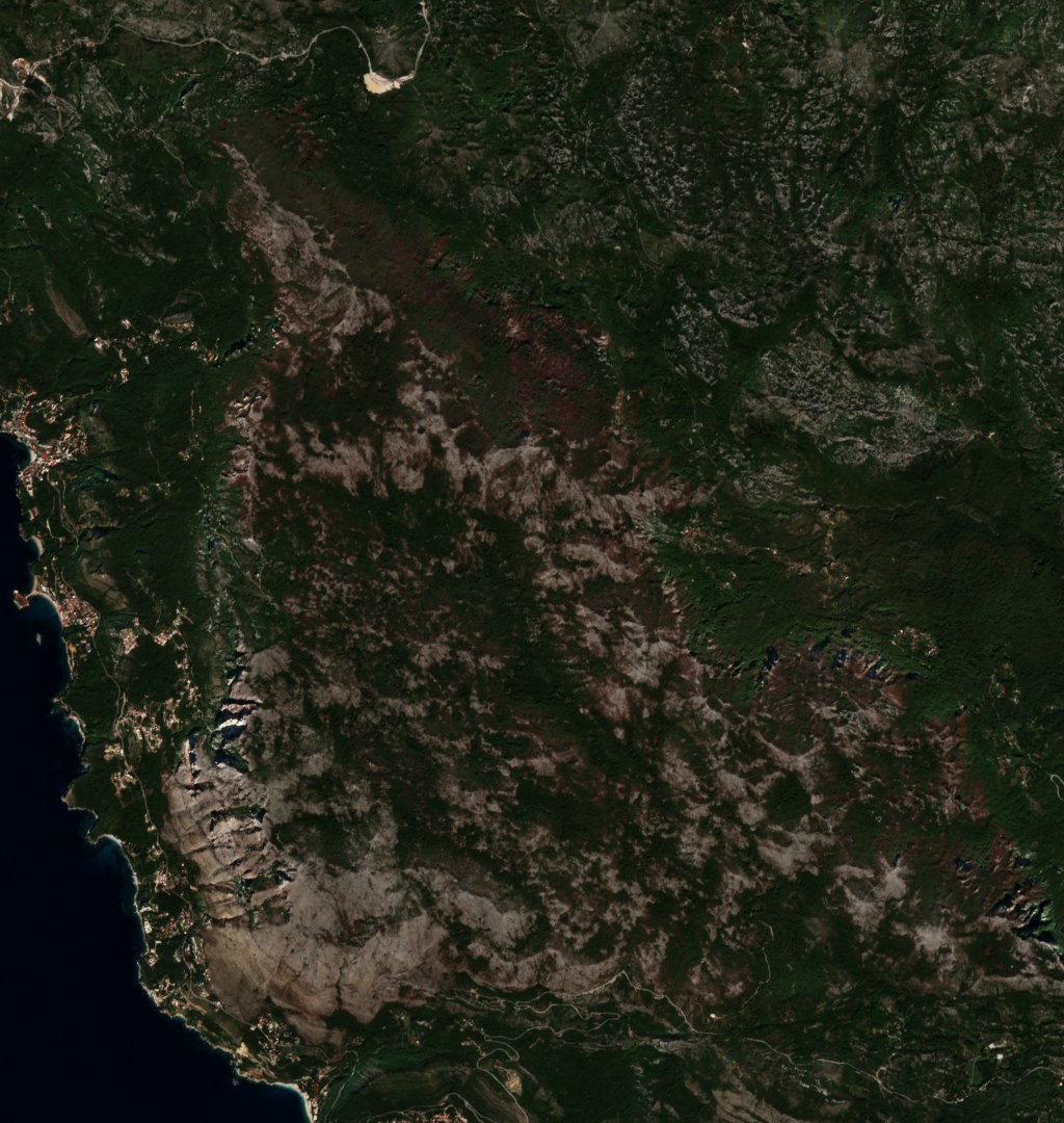 A Budva térségében pusztító tűz leégett területe műholdról, 2024. szeptember 30.