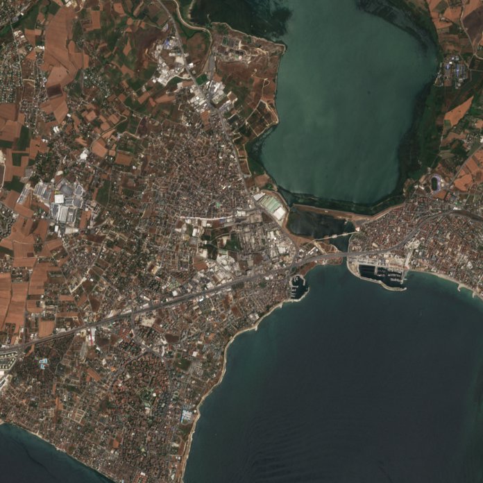 A terület a tűz előtt, 2026. július 20.