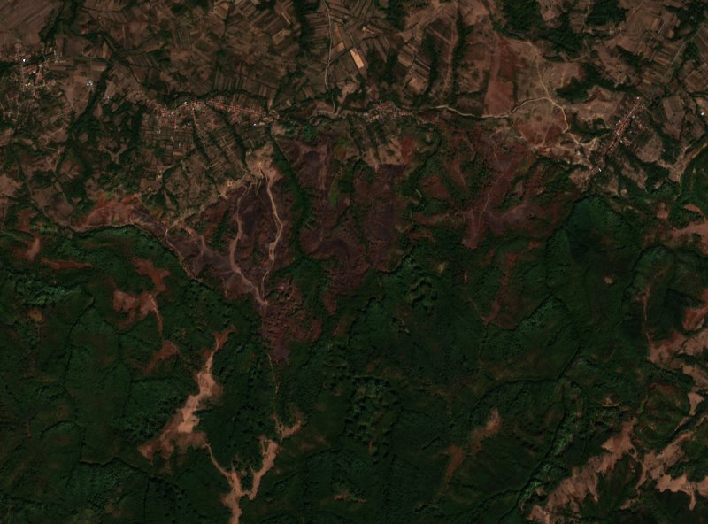 Leégett erdő Románia — Sentinel-2 műholdfelvétel, 2026-09-27