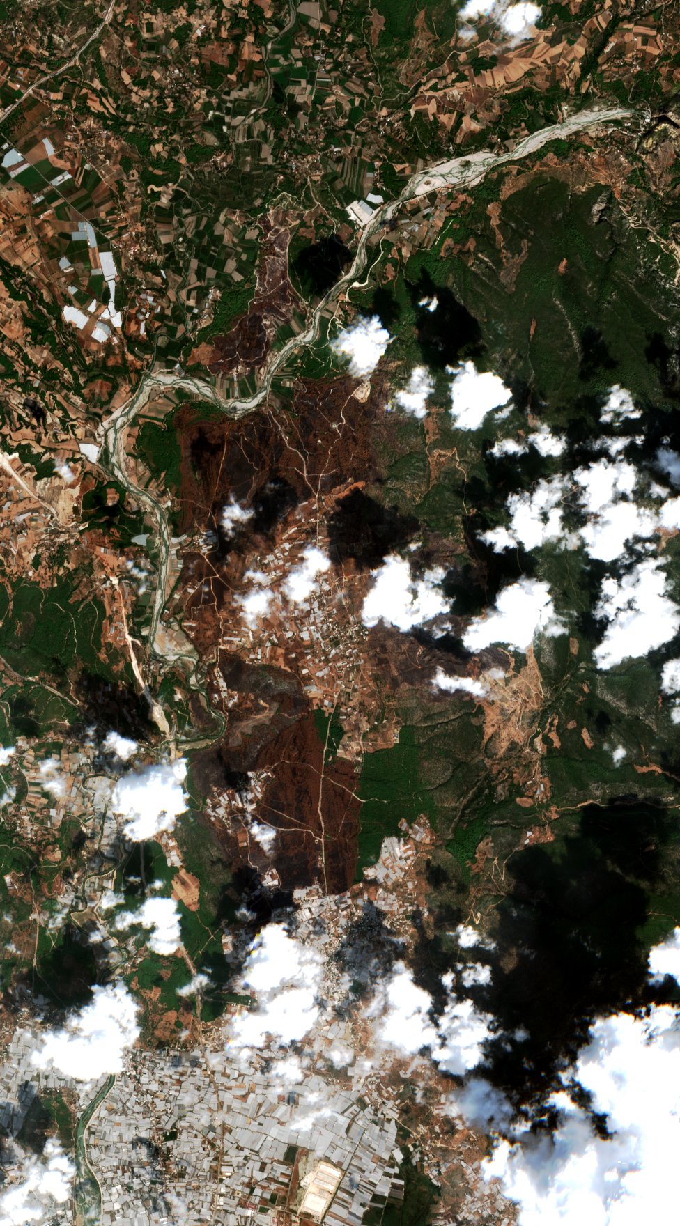 Leégett erdő Törökország — Sentinel-2 műholdfelvétel, 2026-09-22