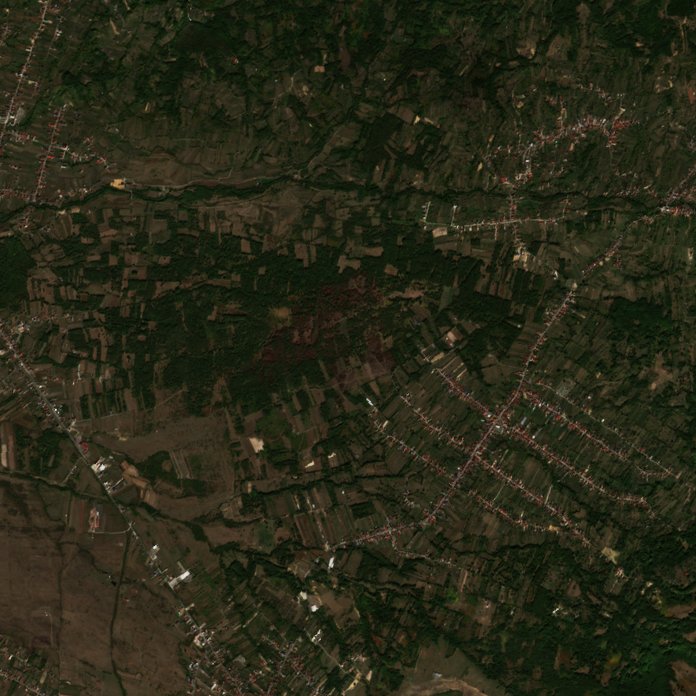 A Certeze térségében pusztító tűz leégett területe műholdról, 2026. október 1.