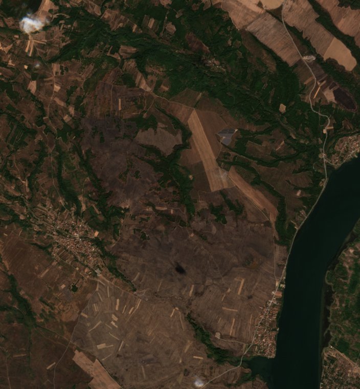 A Drobeta-Turnu Severin térségében pusztító tűz leégett területe műholdról, 2026. október 1.