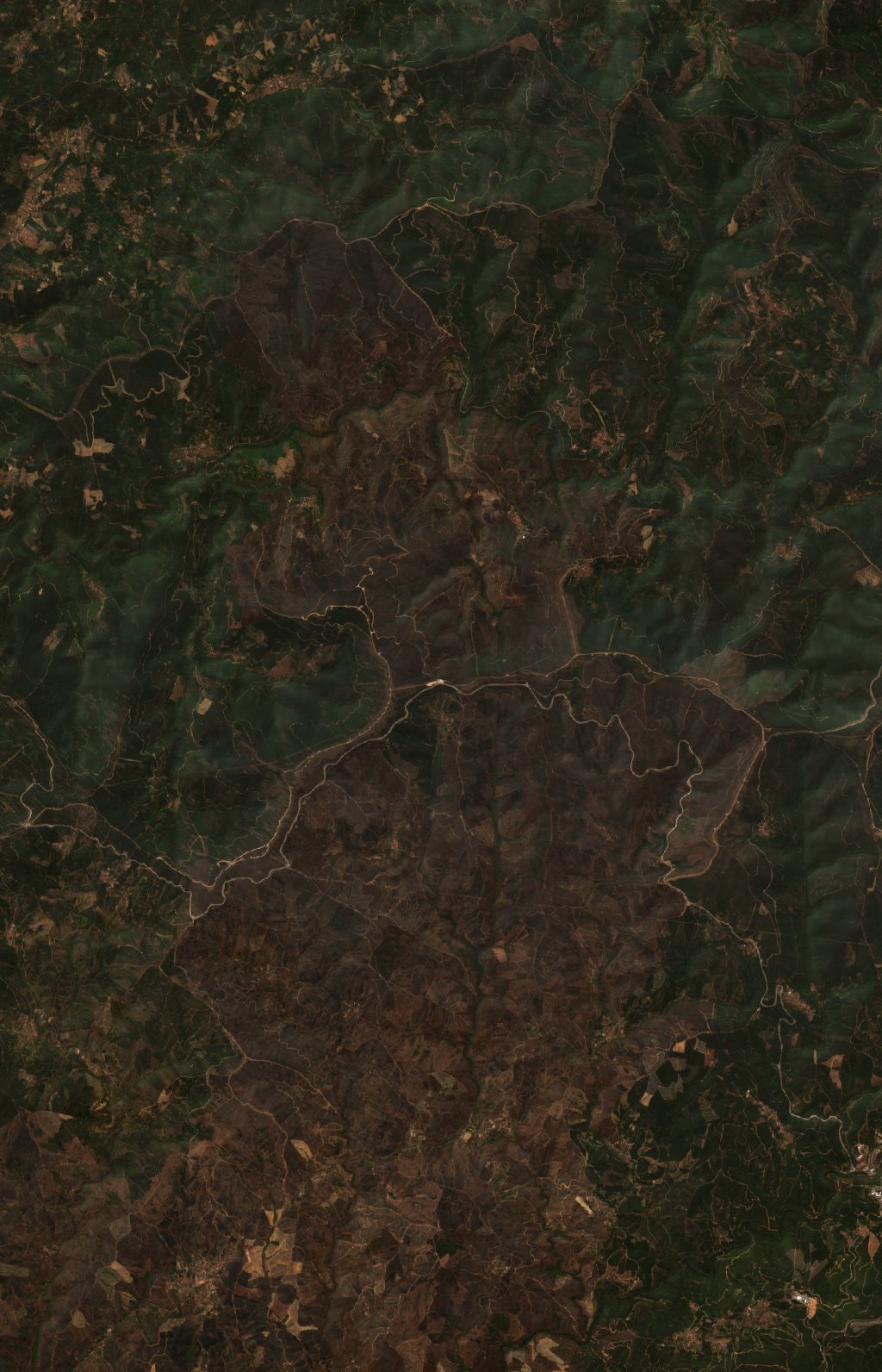 A Góis térségében pusztító tűz leégett területe műholdról, 2017. augusztus 13.