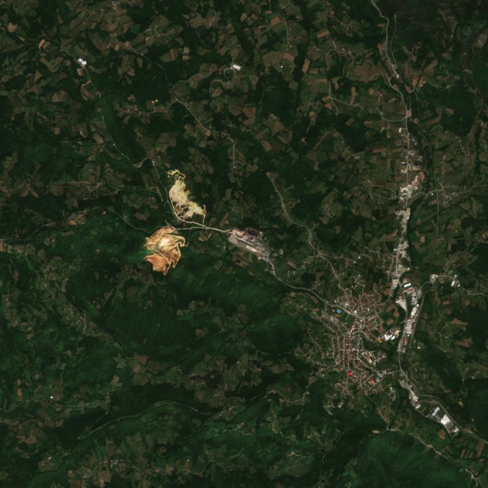 A terület a tűz előtt, 2026. július 26.