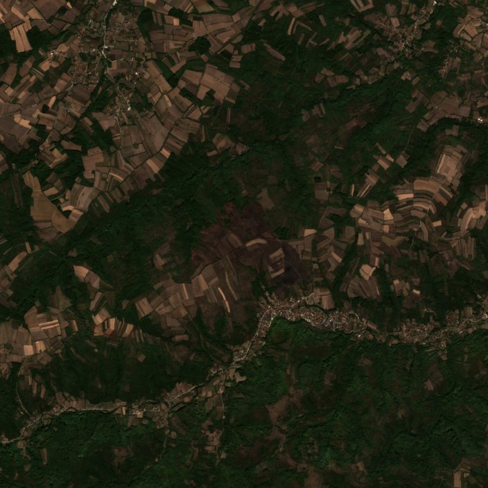 A Kragujevac térségében pusztító tűz leégett területe műholdról, 2026. október 2.