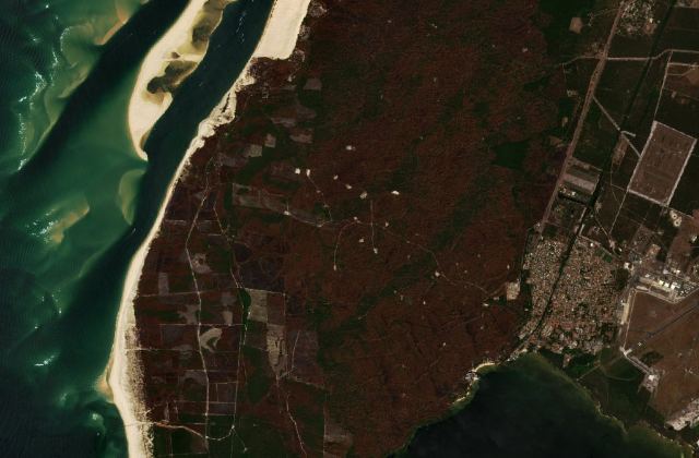 Leégett terület műholdról, 2022. 07. 12.