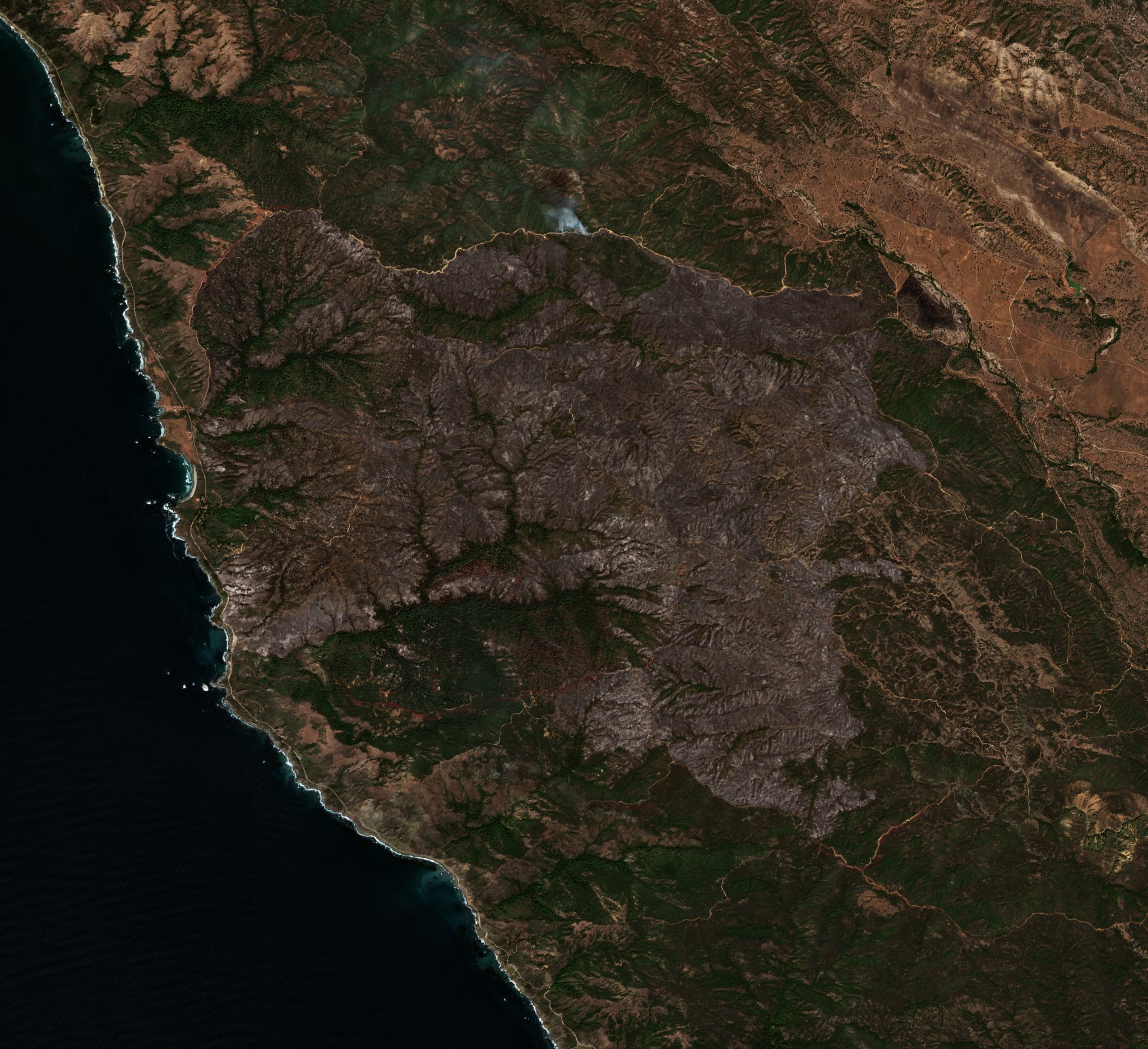 A Big Sur déli partján, Kaliforniában pusztító tűz leégett területe műholdról, 2026. szeptember 7.