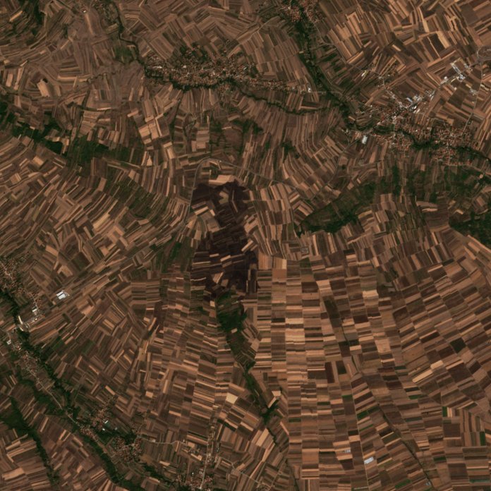A Merošina térségében pusztító tűz leégett területe műholdról, 2026. október 1.