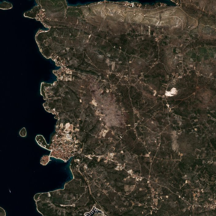 A Primošten térségében pusztító tűz leégett területe műholdról, 2026. október 3.