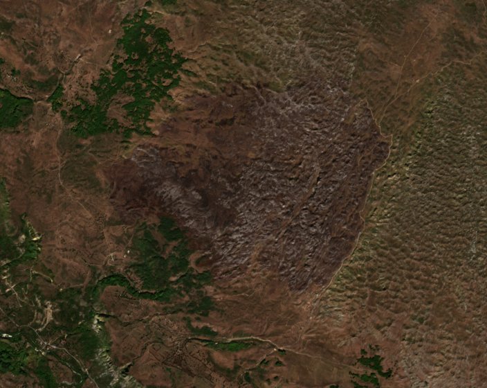 A Šavnik térségében pusztító tűz leégett területe műholdról, 2026. október 2.