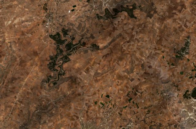 Leégett terület műholdról — Selçikler