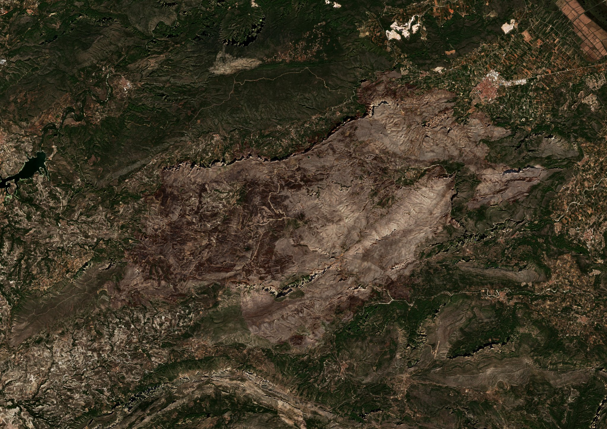A Vall de Gallinera térségében pusztító tűz leégett területe műholdról, 2022. október 2.