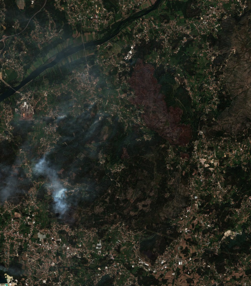 A Viana do Castelo térségében pusztító tűz leégett területe műholdról, 2026. szeptember 23.
